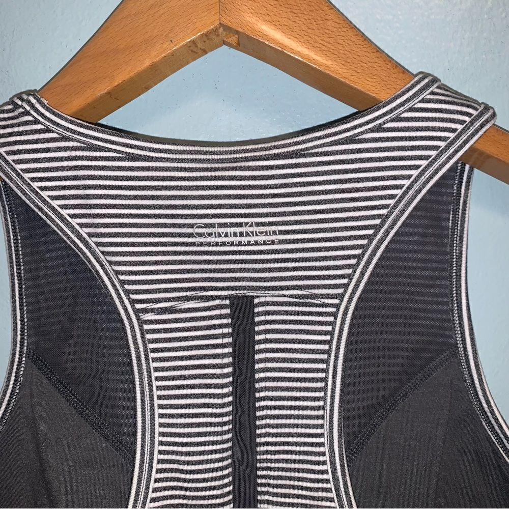 Calvin Klein Crop Tank Top Large - Picture 3 of 4